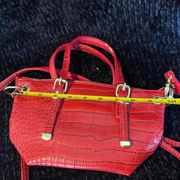 Olivia + Joy Red Crocodile-Embossed Crossbody Bag - Picture 5 of 7